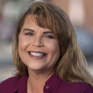 Meet your Posher, Shawnett